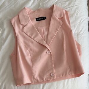 Stylish Cropped Pink Sleeveless Vest